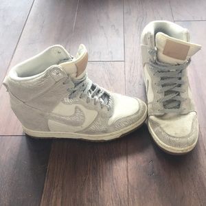 Nike Wedge Sneakers Sz 7